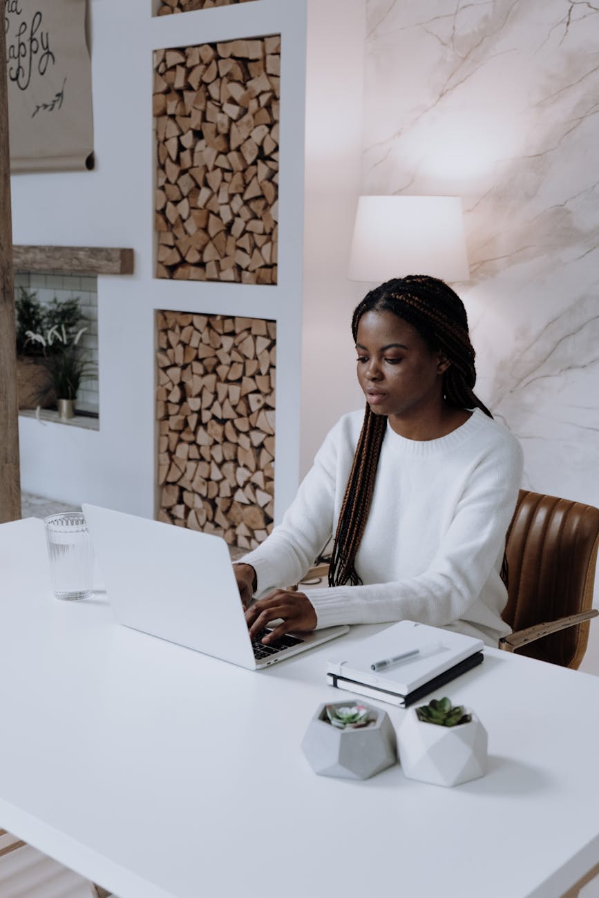 What Working Remote Can Do for Your Self-Esteem and Figure